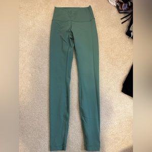 Lululemon wunder under leggings